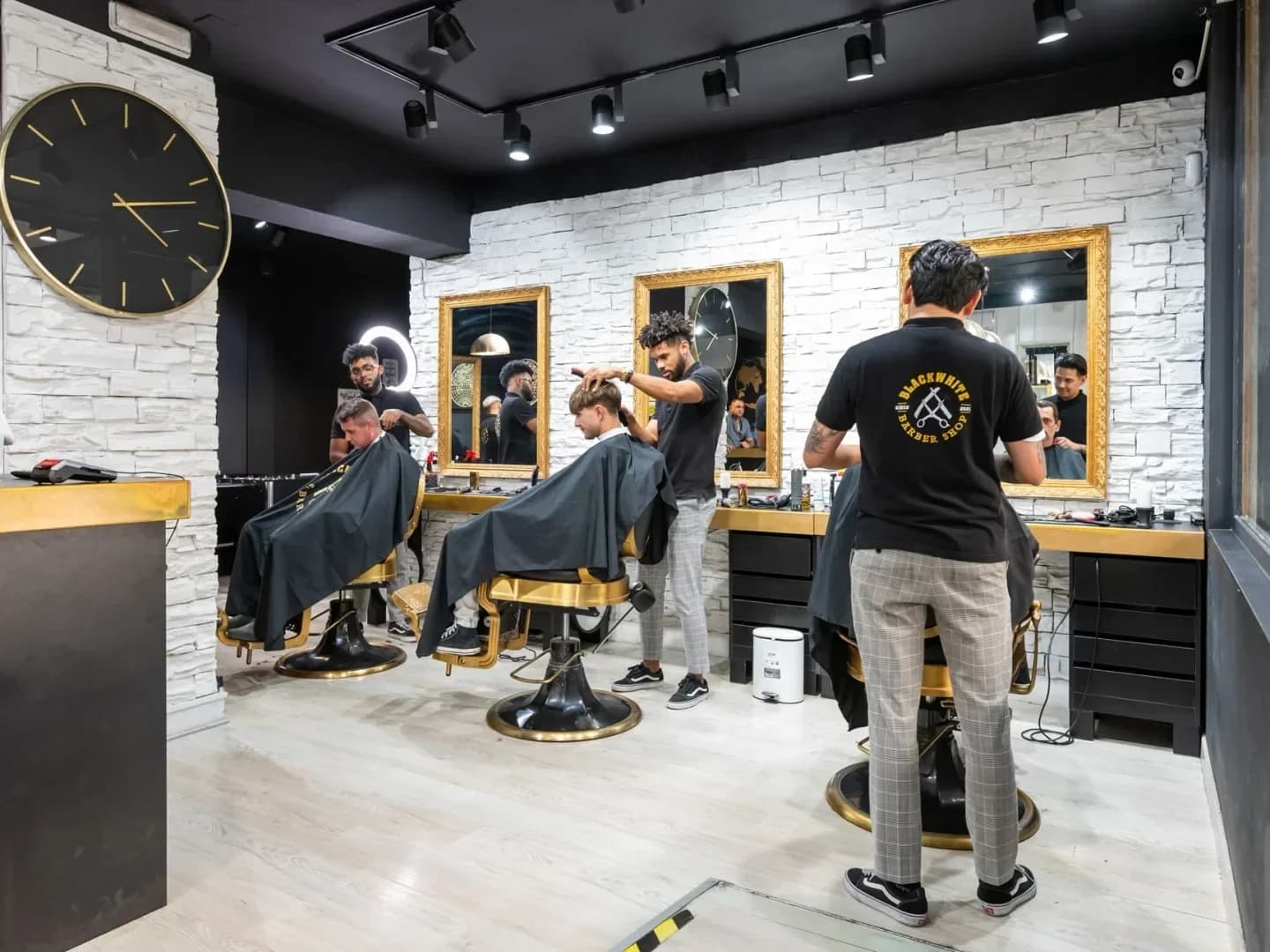 Soto y Ochoa Barber